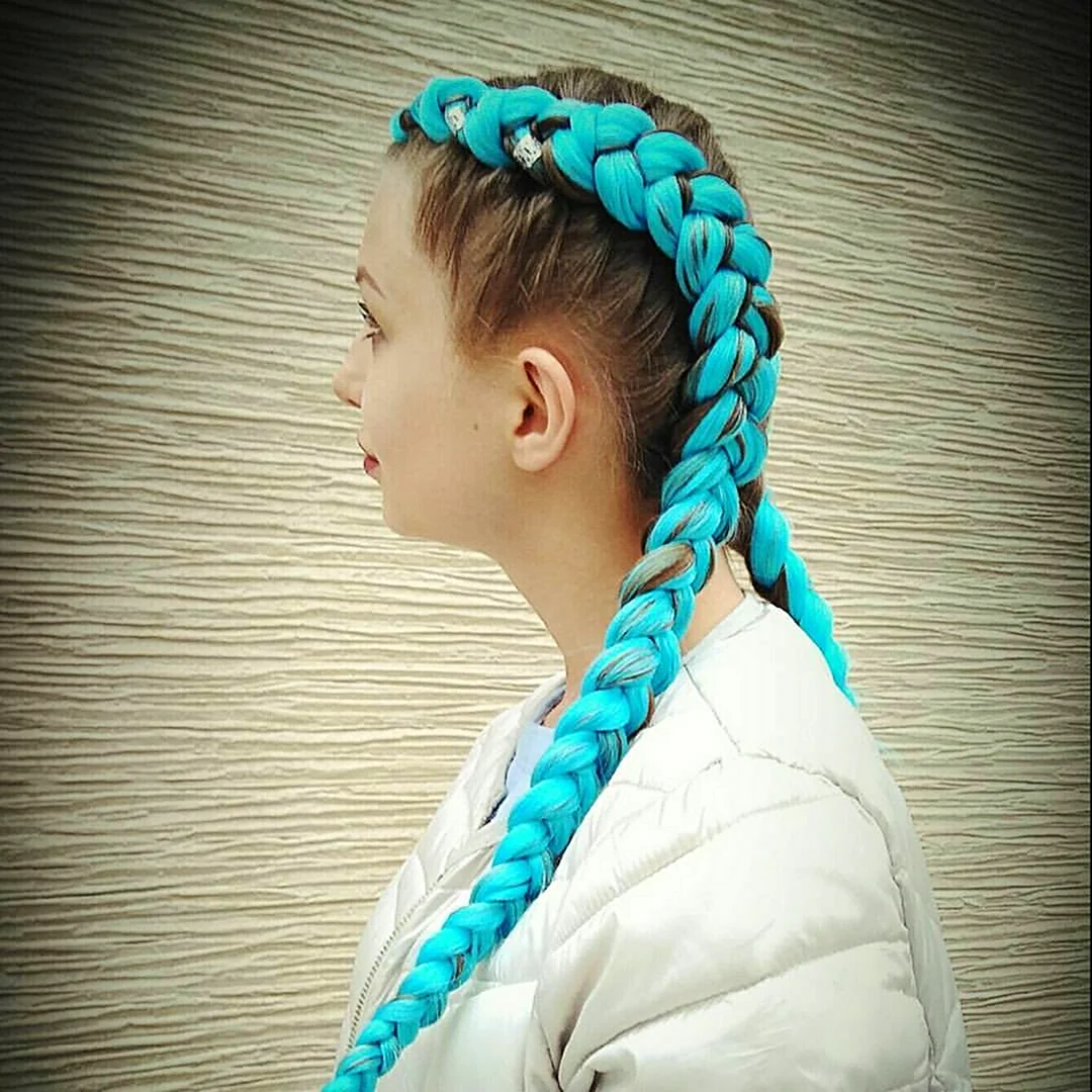 2 Боксерские косы с канекалоном