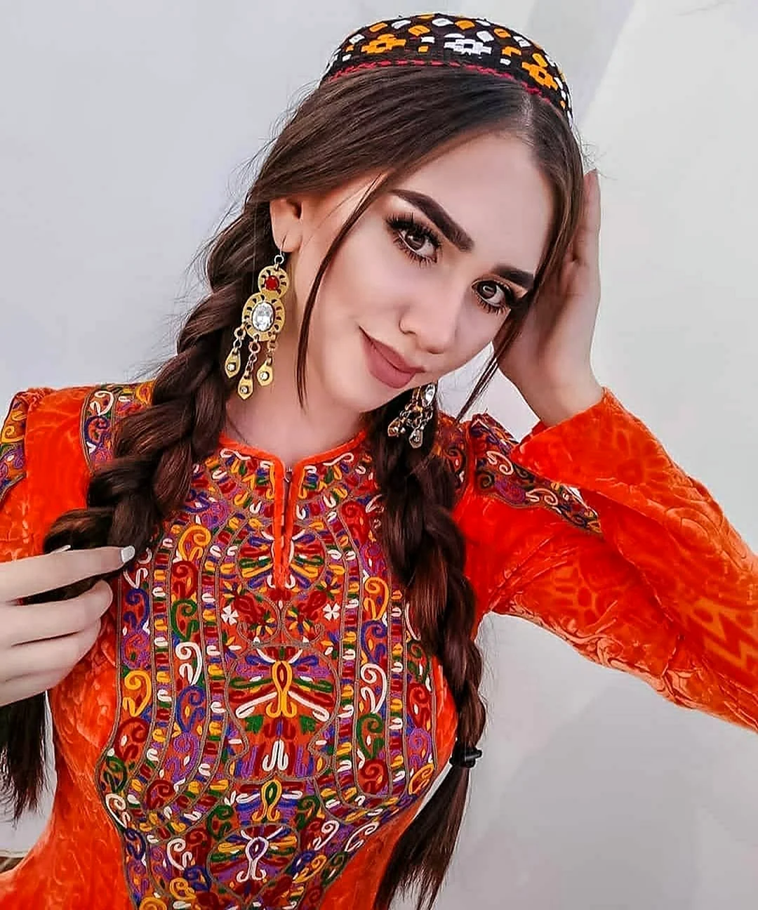 Азимова туркменка певица