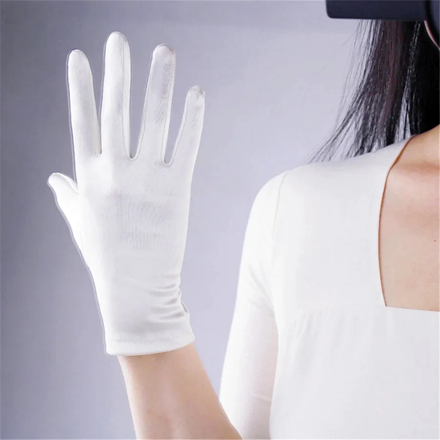 Белые перчатки женские