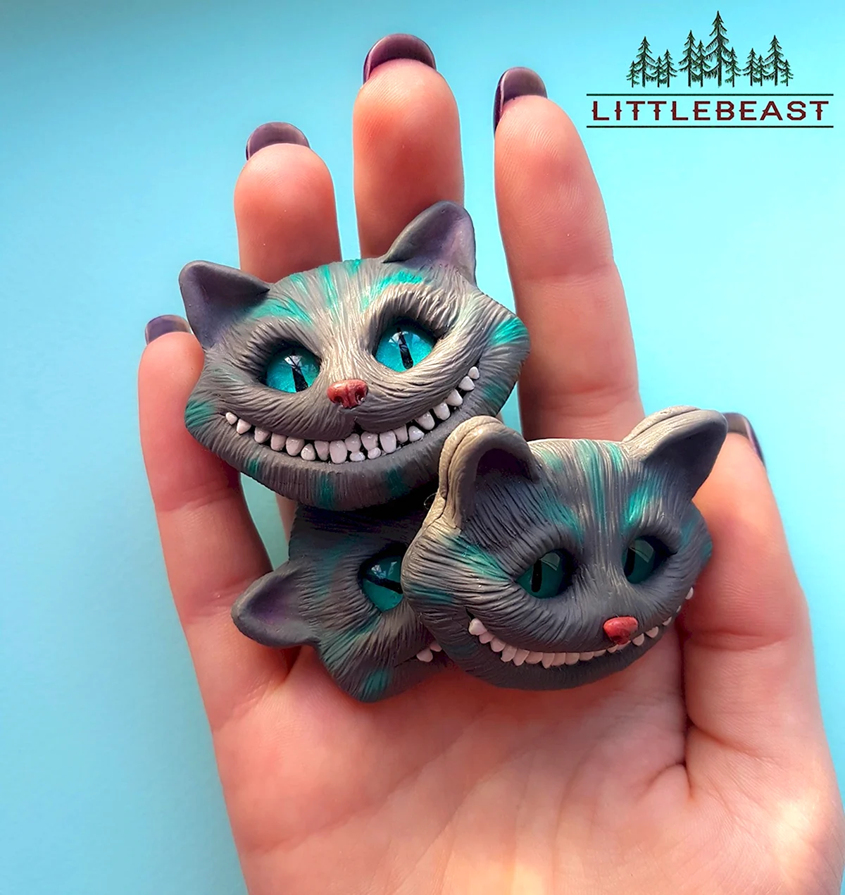 Брошь из полимерной глины Чеширский кот