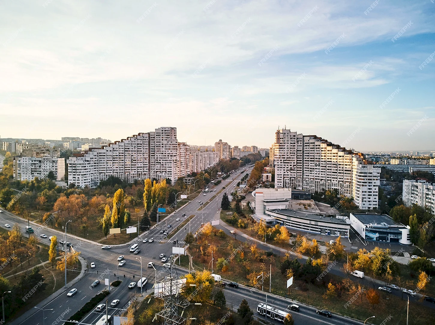 Современная молдавия. Молдавия столица Кишинев. Кишинев центр города. Ворота города Кишинев. Чисинау Молдова.