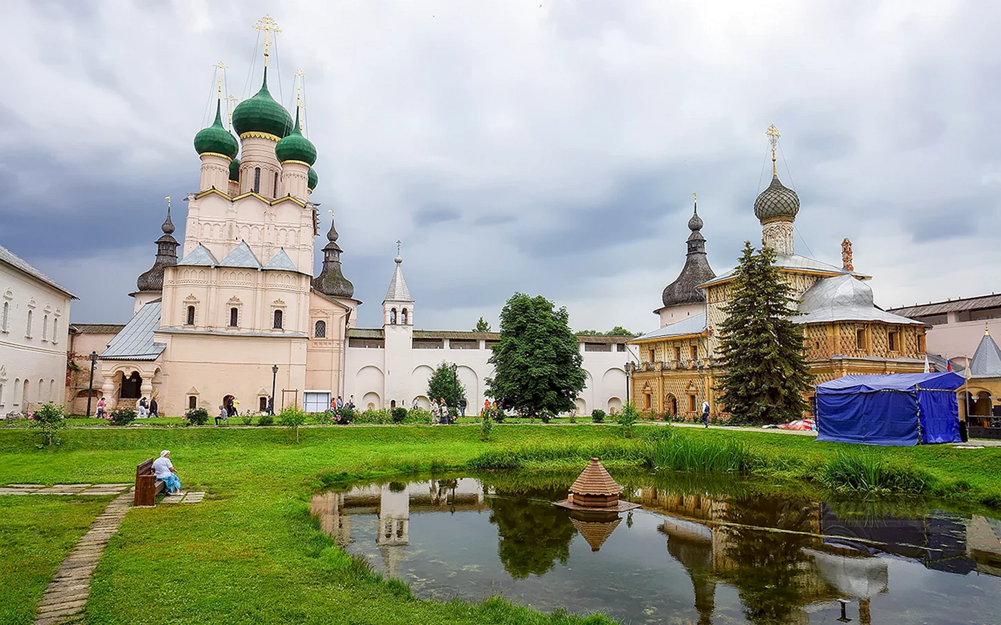 Золотое кольцо русских городов. Ростов Великий золотое кольцо. Ростов Великий Кремль. Ростов Великий Ростовский Кремль достопримечательности.