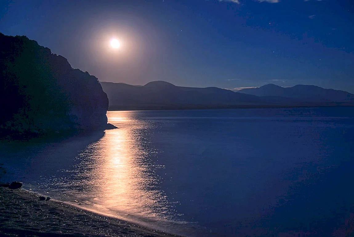 Лунная и солнечная вода (37 фото)