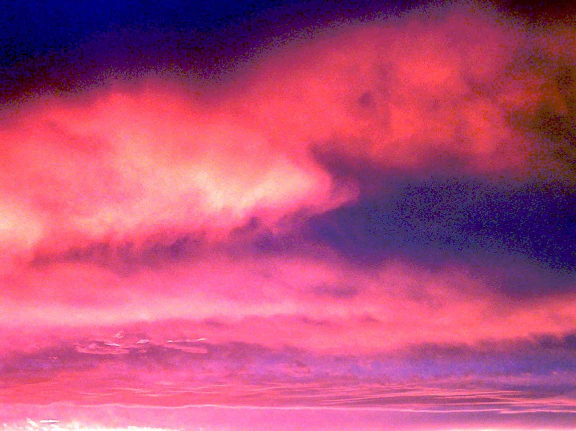Фон Red clouds