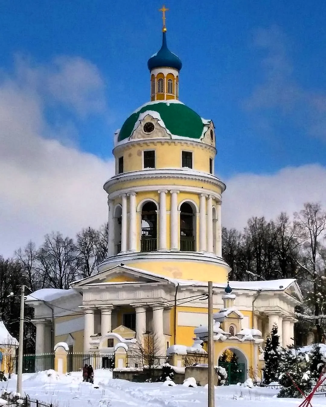 Гребнево храм