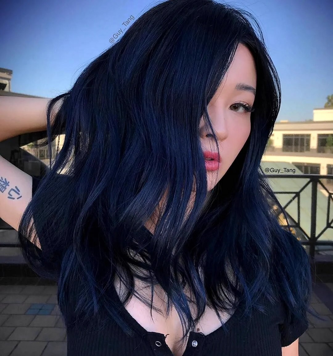 Синий черный цвет волос