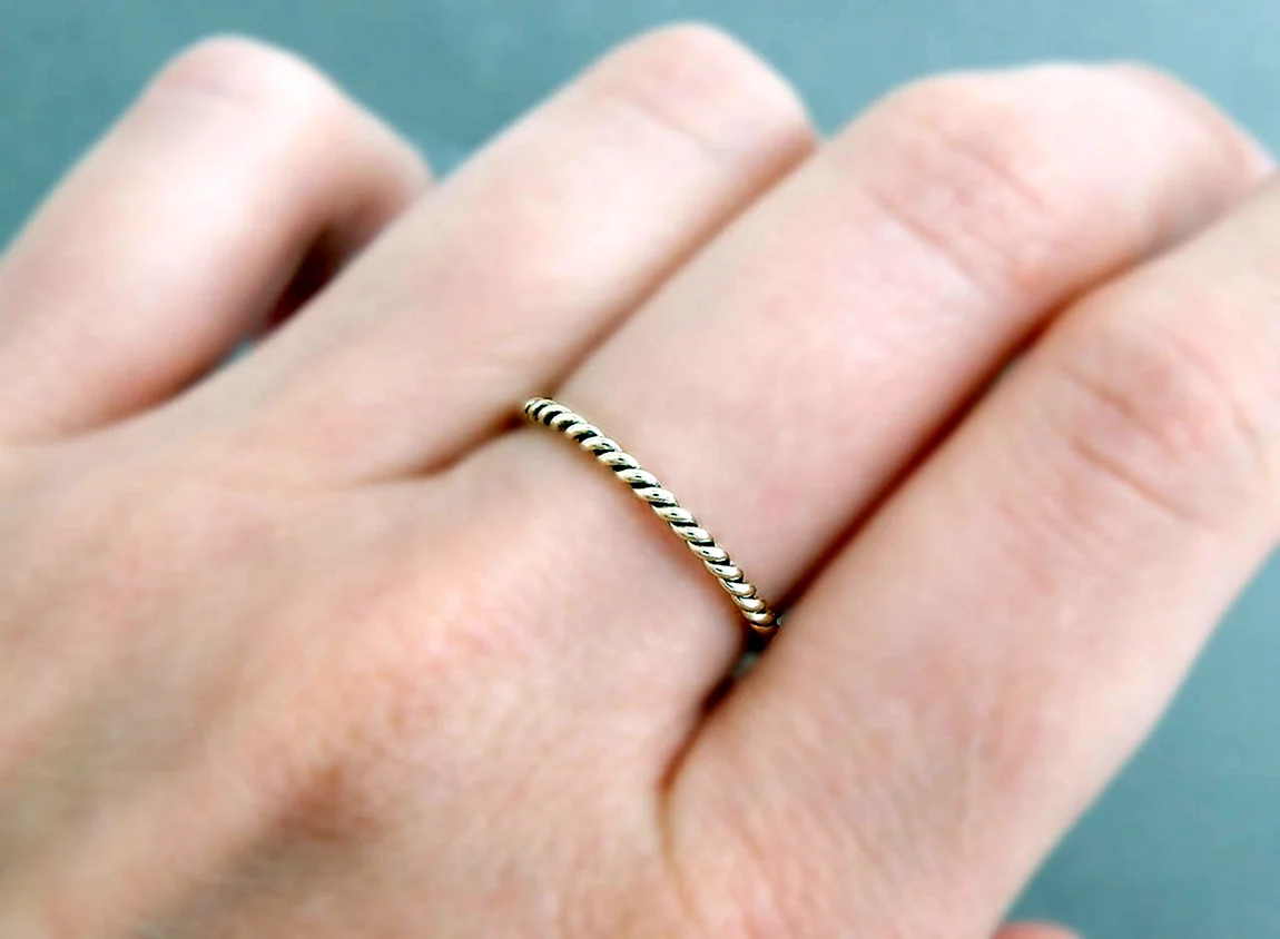 Кольцо pandora 585