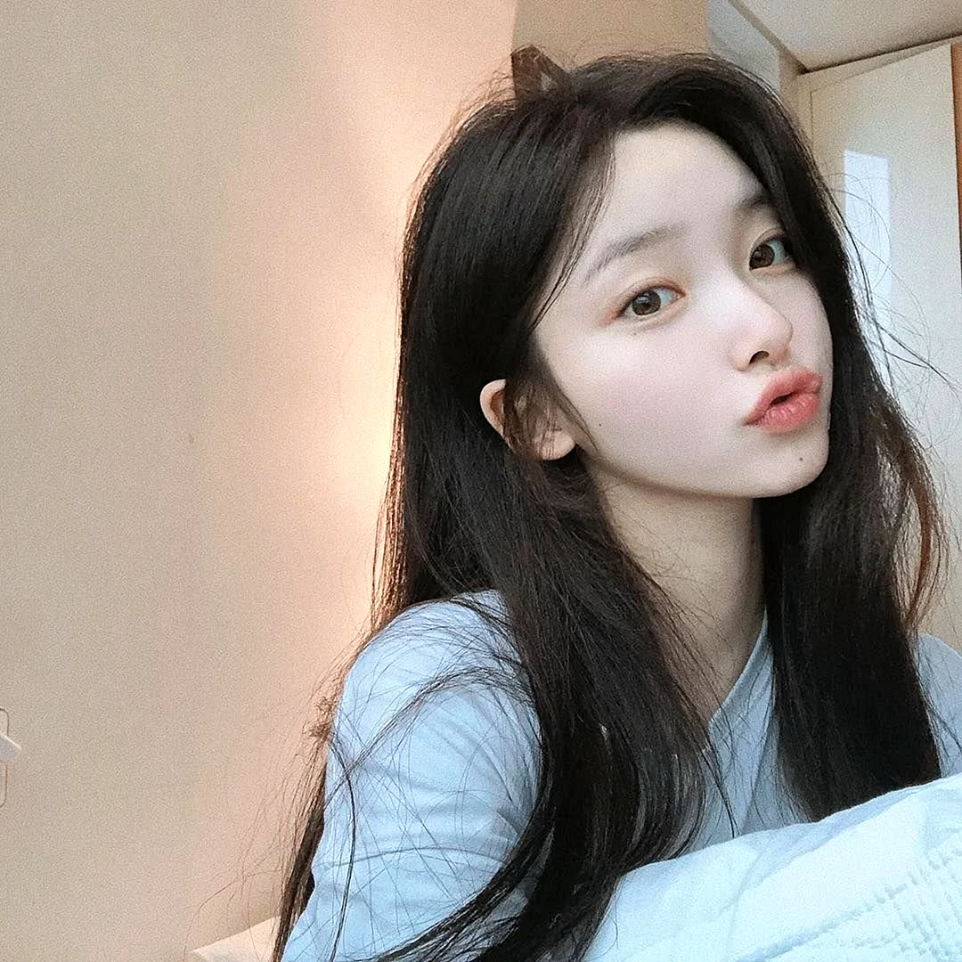 Кореянки Kim na Hee