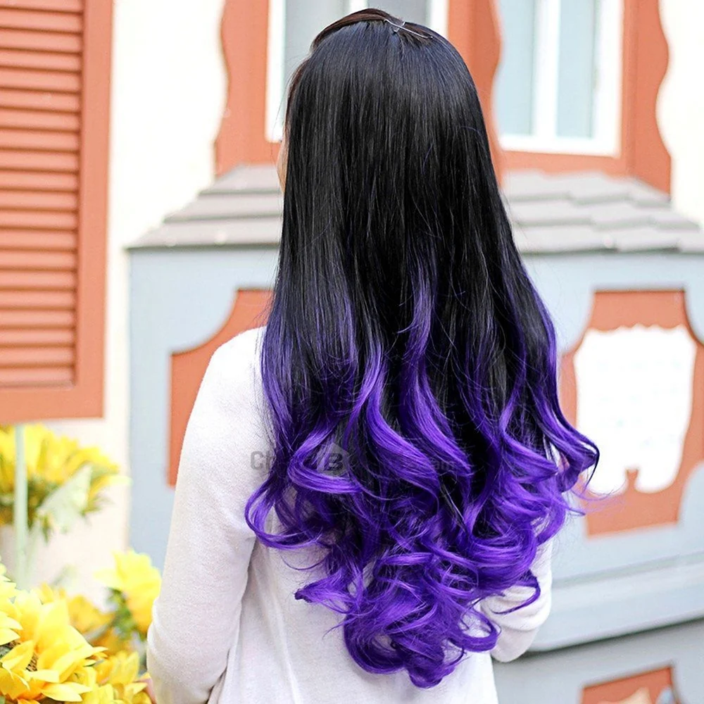 Фиолетовые кончики на темных волосах