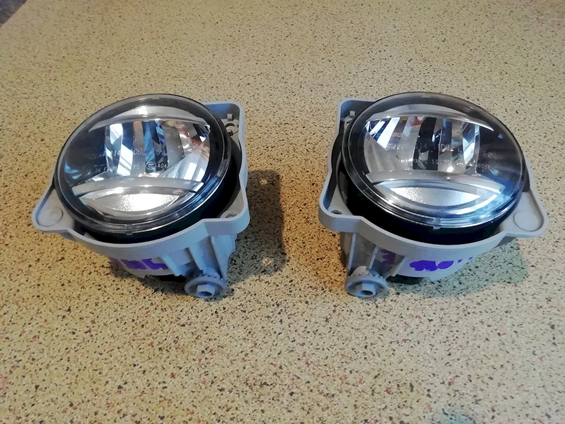 Led ПТФ Toyota passo 3