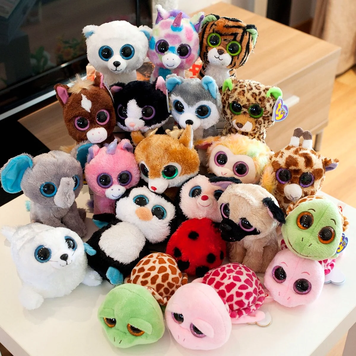 Маленькие игрушки