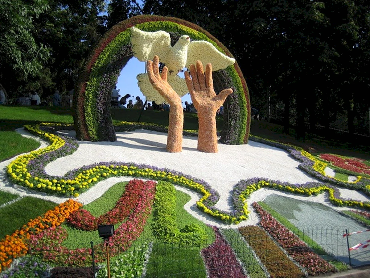 Необычные клумбы
