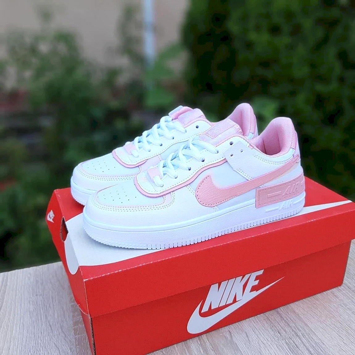 Nike Air Force 1