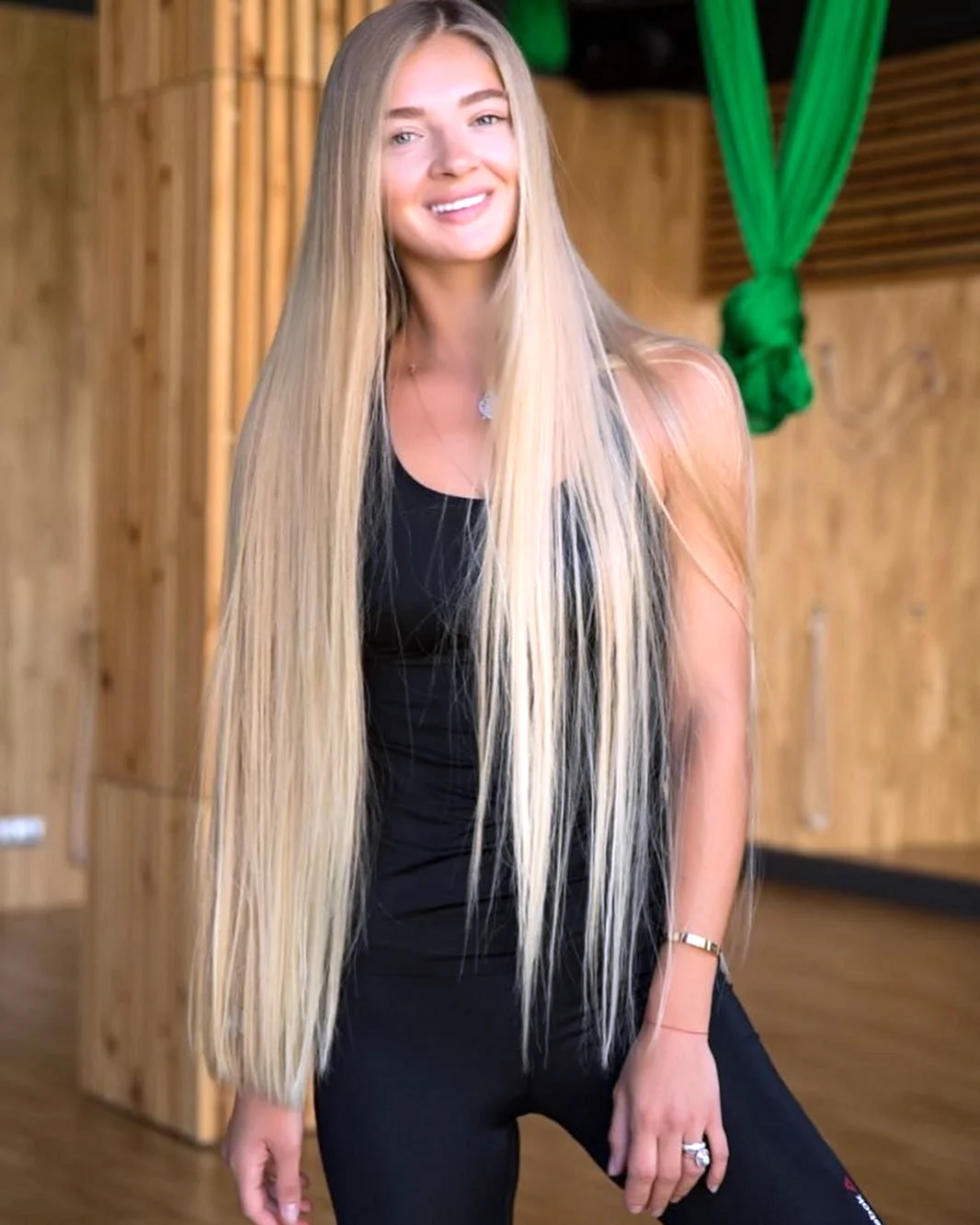 Натуральные блондинки с длинными волосами