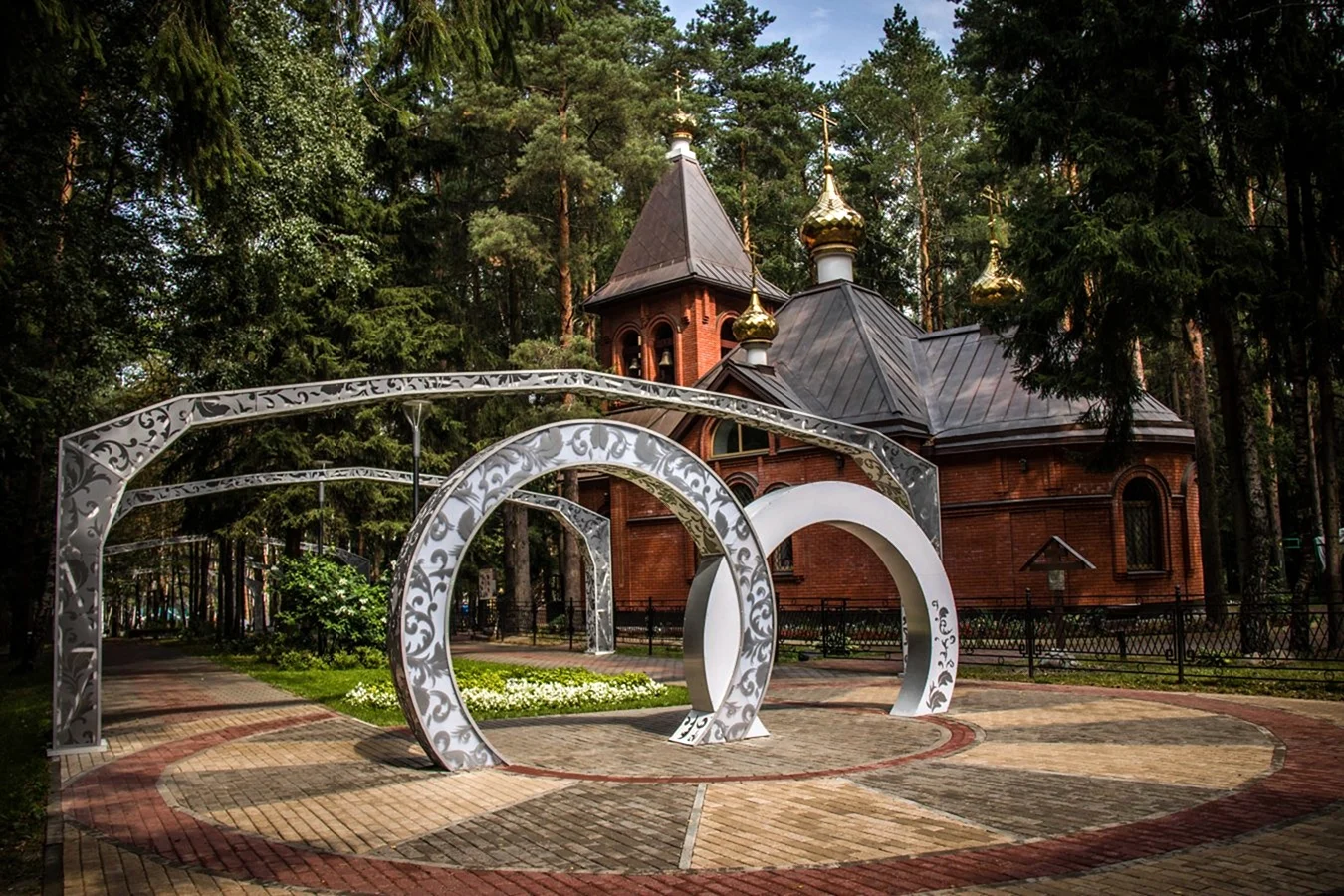 Парк культуры и отдыха ёлочки, Домодедово. Городской ПКИО Солнечногорск. Центральный парк Солнечногорск. Усадьба Середниково парк.