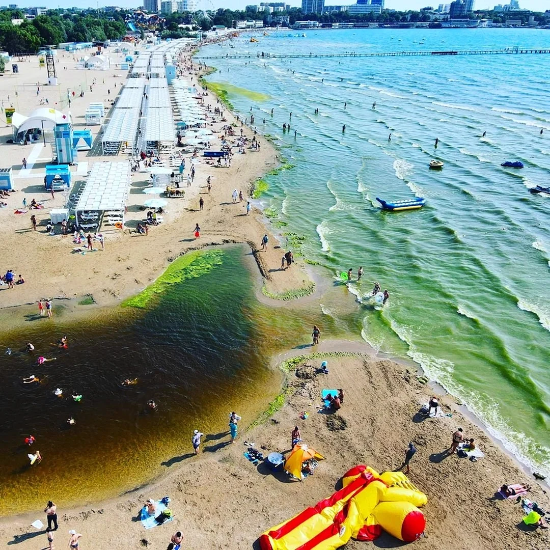 Где искупаться в ростове. Река Анапка в Анапе. Анапа пляж речка Анапка. Пляж Лагуна Витязево. Пляж Олимп Анапа.