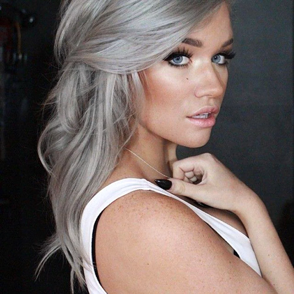 Silver blonde. Пепельный миллиривинь. Руссо платиновый цвет волос. Сильвер грей ( Silver Gray ). Мелирование Сильвер грей.