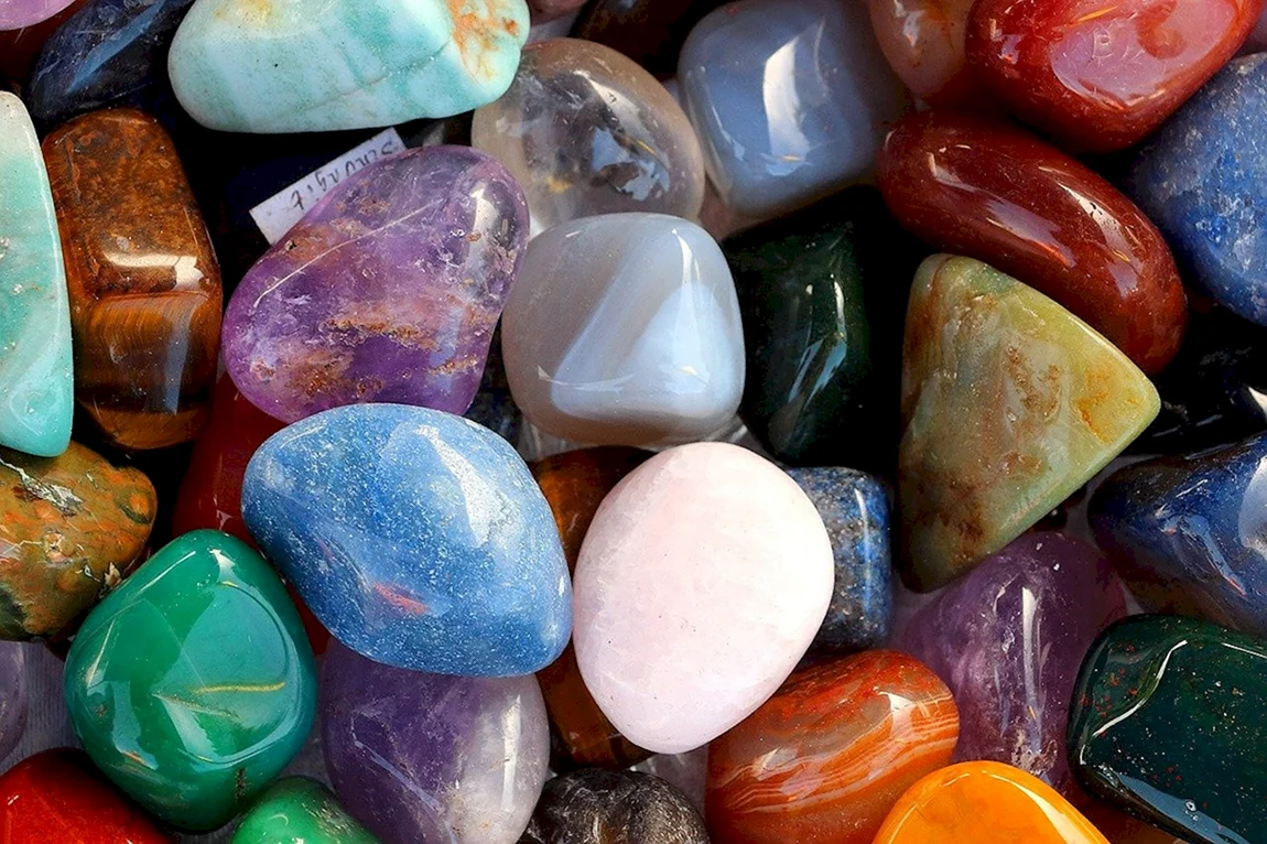 Самые красивые полудрагоценные камни