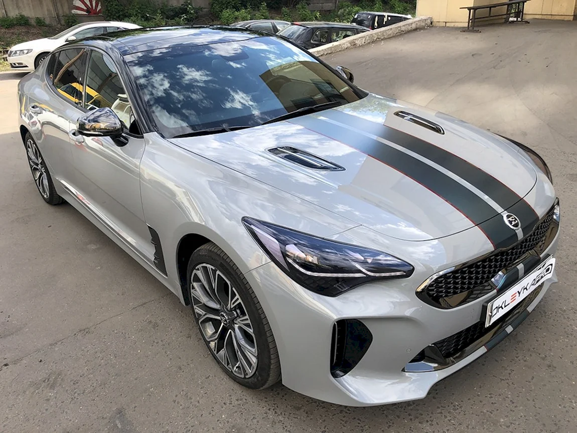 Серый цвет автомобиля