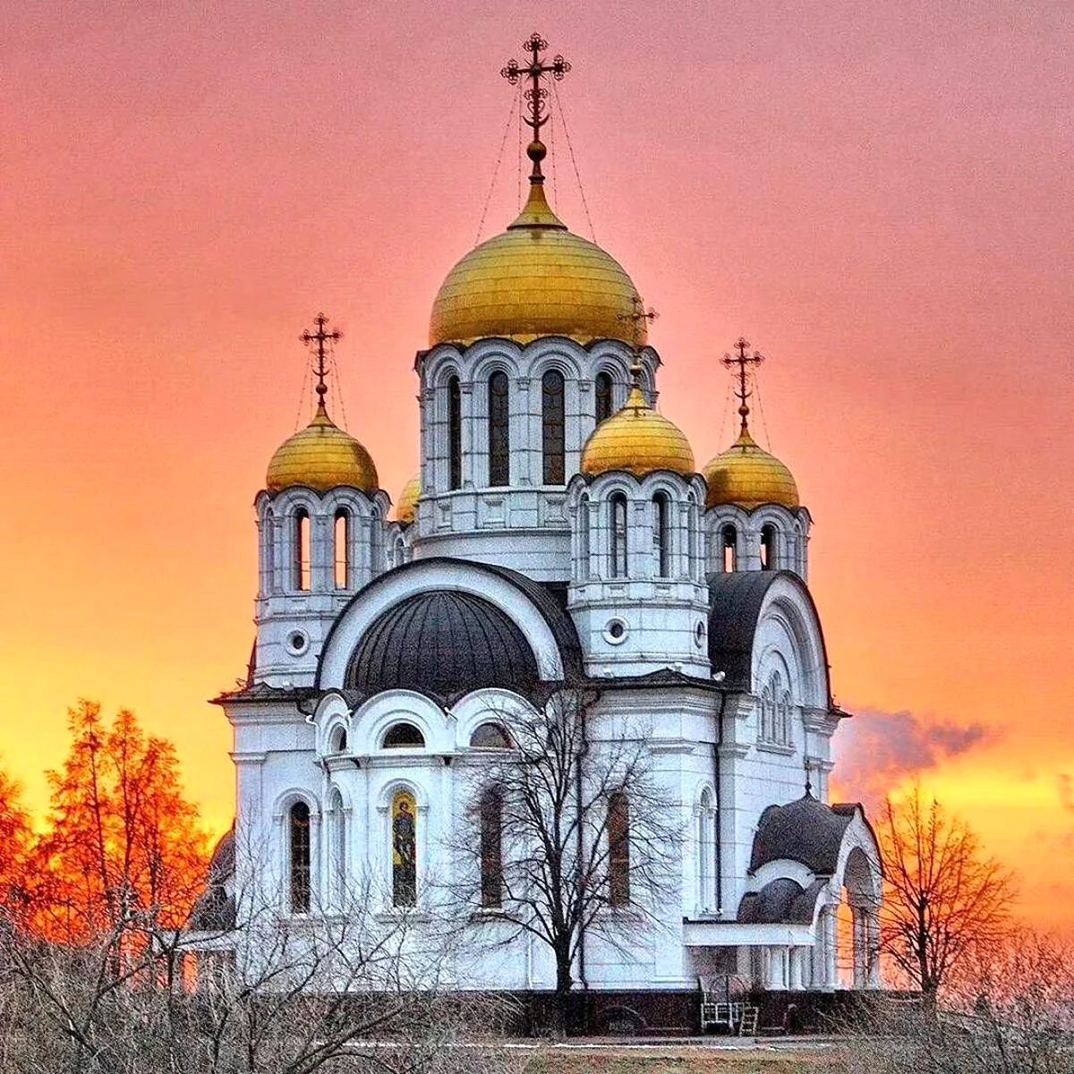 Красивые соборы и храмы. Храм Георгия Победоносца в Самаре. Православная Церковь на Руси. Храм Георгия Победоносца на Поклонной горе.