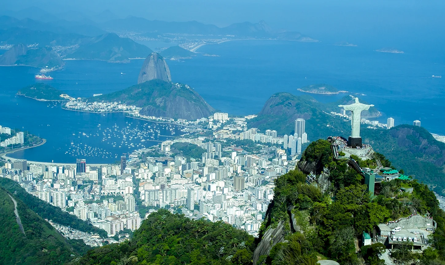 Статуя Христа в Рио-де-Жанейро
