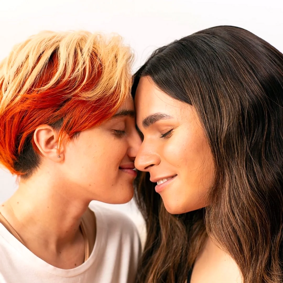 100 Free Lesbian Dating