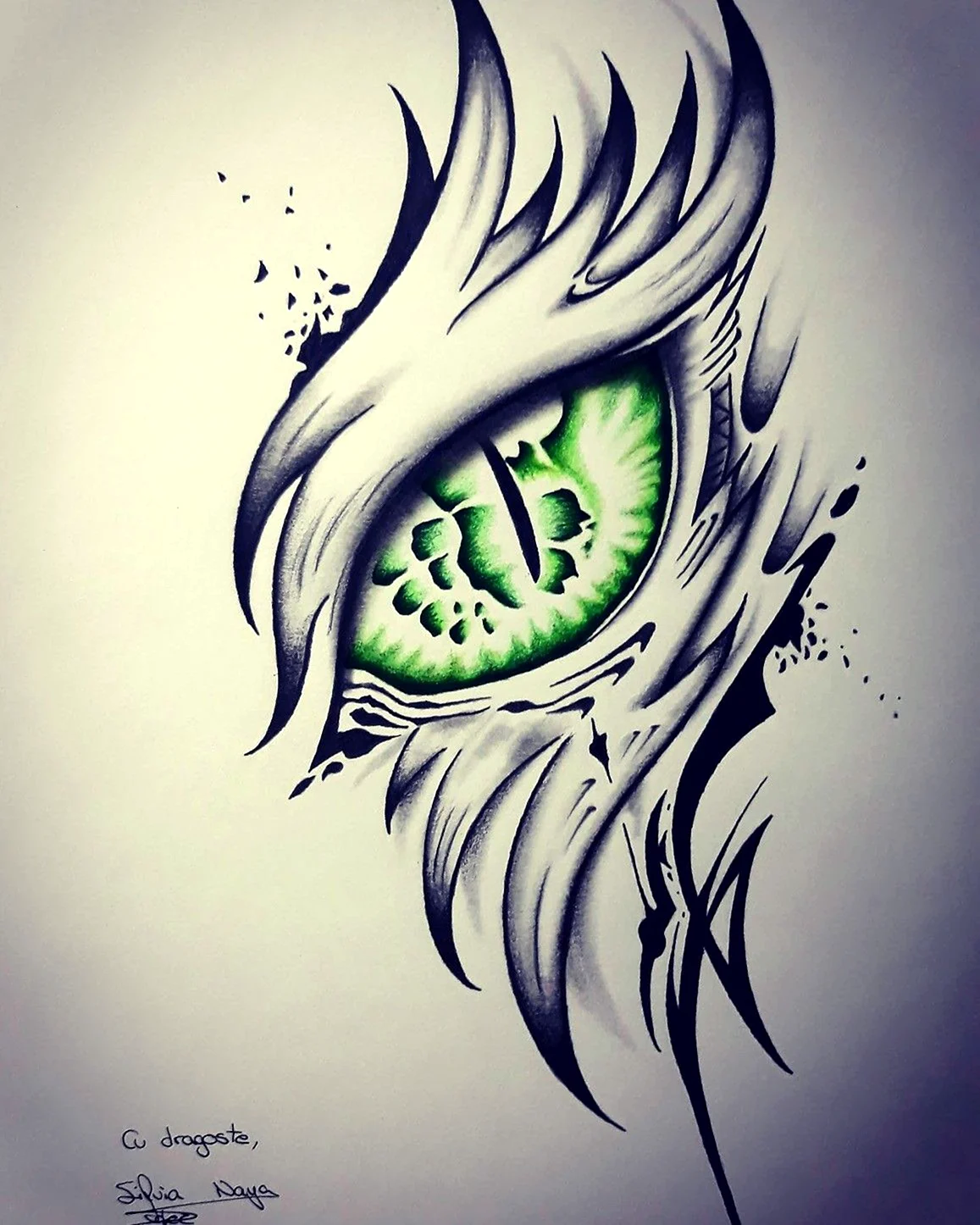Рисунок глаз дракона