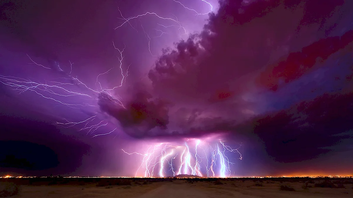 Торнадо Storm