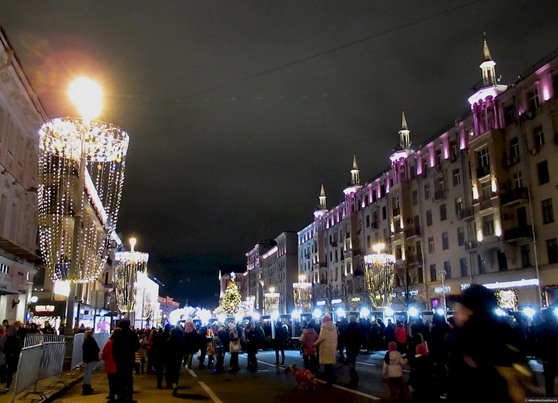 Тверская улица Москва 2009