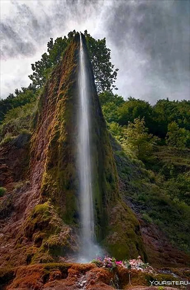 Самые необычные водопады мира (22 фото)