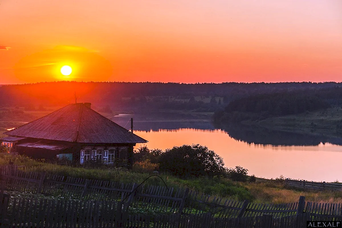 Красивый закат в деревне летом (39 фото)