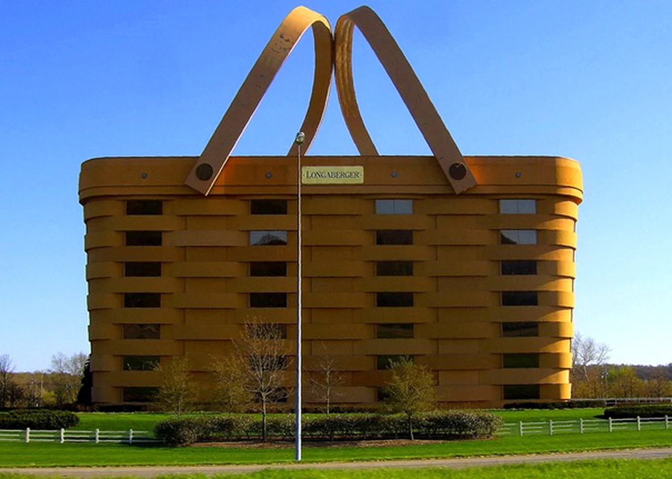 Здание-корзина the Basket building Огайо США