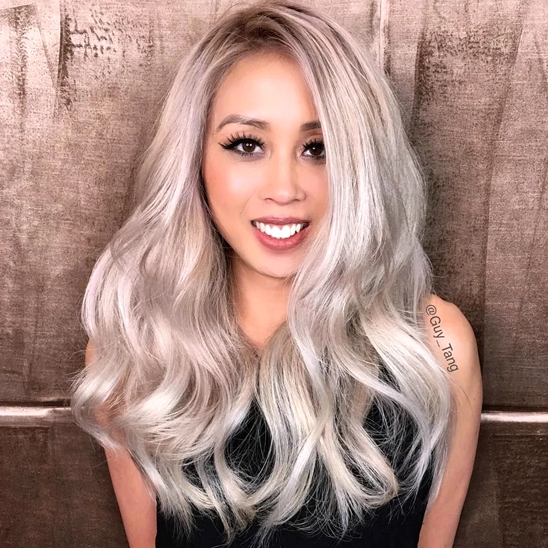 Silver blonde. Пепельный миллиривинь. Жемчужно пепельный блонд цвет волос. Жемчужно пепельный блонд. Пепельная блондинка.