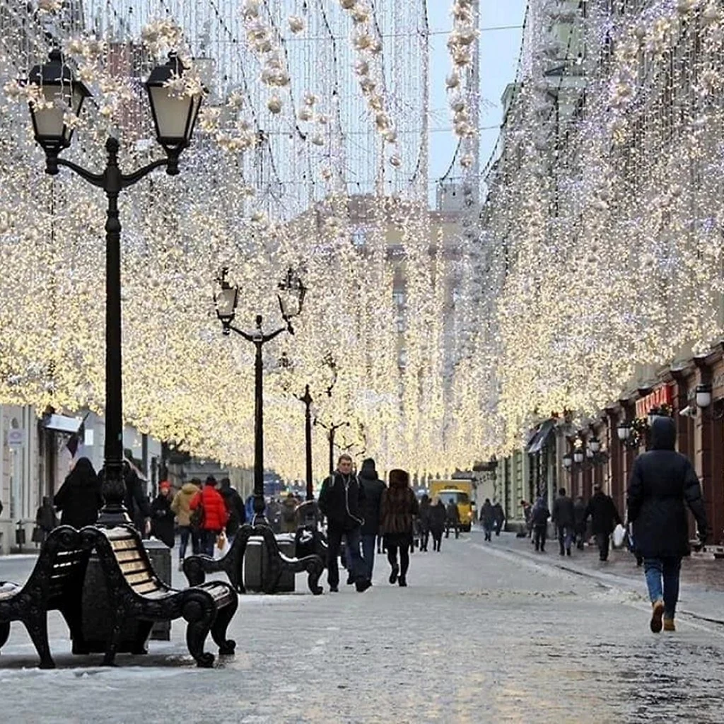 Зимняя Никольская улица Москва