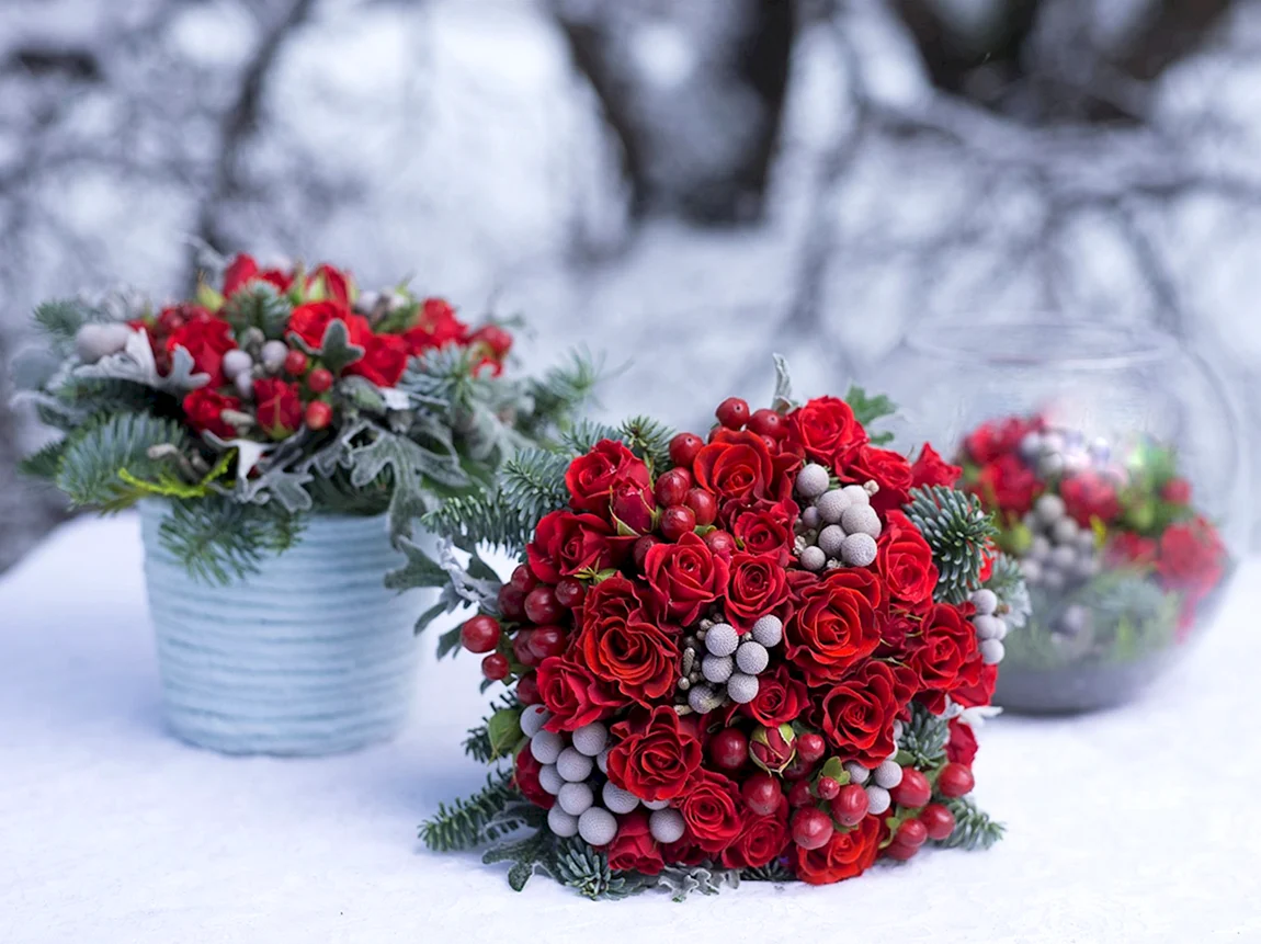 Красивый букет цветов зимний