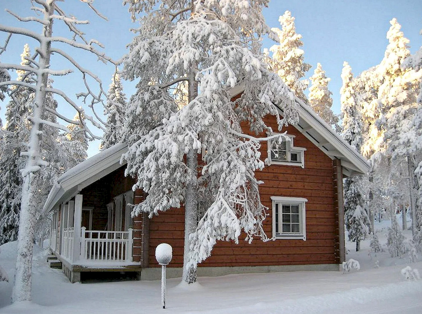 Зимний загородный дом (52 фото)